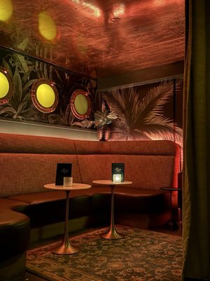 Green Lady Cocktail Room by null