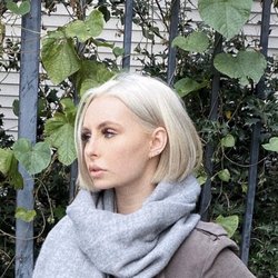 All About The Tress - Cut color and blowout (this blowout is 5 days after it was done, it lasted me that long!)