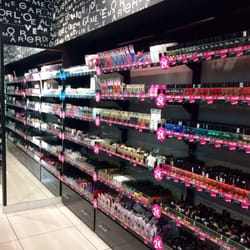 Saga Cosmetics - La boutique avec beaucoup d choix !