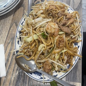 Pho J Love - Chow mein - Vietnamese Near Me - Wheatland, California