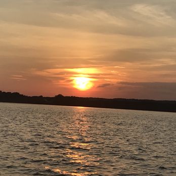 M/V Summer Breeze - Sunset cruise - Boat Tours Near Me - Chesapeake City, Maryland M/V Summer Breeze - Sunset cruise - Boat Tours Near Me - Chesapeake City, Maryland