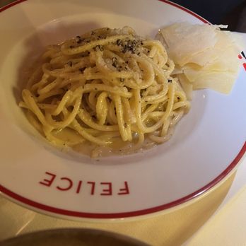 Felice Roslyn - Cacio E Pepe Tonnarelli (V) - Venues & Event Spaces Near Me - Roslyn, New York