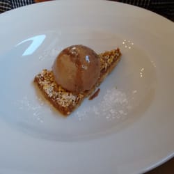 La Fragua - Tarta de coco, dulce de leche y helado
