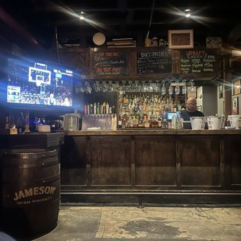 Bardog Tavern - Basement Bar - Bars Near Me - Memphis, Tennessee Bardog Tavern - Basement Bar - Bars Near Me - Memphis, Tennessee