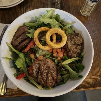 Tessie's bar & kitchen - Main St salad - Burgers Near Me - Waltham, Massachusetts