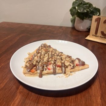 Crepe’s Garden - Strawberry and Nutella Crepe - Breakfast & Brunch Near Me - Avondale, Arizona