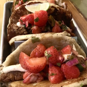 Treylor Park - Chicken & Pancake Tacos - New American Near Me - Savannah, Georgia