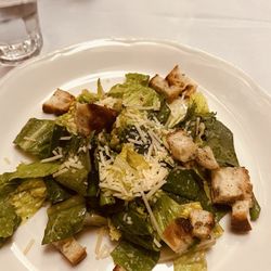 Leader Block Wine & Eatery - Caesar salad