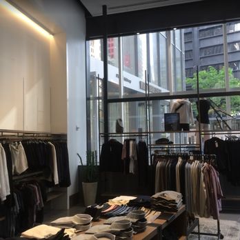 Banana Republic - Women's Clothing Near Me - New York, New York Banana Republic - Women's Clothing Near Me - New York, New York