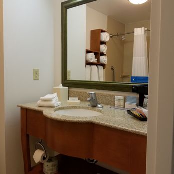 Hampton Inn & Suites Clovis-Airport North - Hotels Near Me - Clovis, California Hampton Inn & Suites Clovis-Airport North - Hotels Near Me - Clovis, California