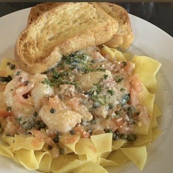 Kula Bistro - Shrimp pasta - Italian Near Me - Kula, Hawaii Kula Bistro - Shrimp pasta - Italian Near Me - Kula, Hawaii