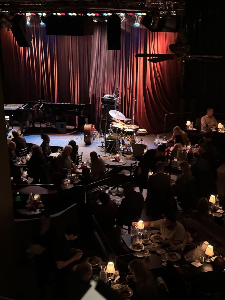 Dimitriou's Jazz Alley
