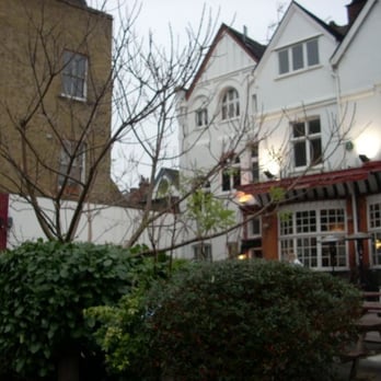 The Vine - Pubs Near Me - London, XGL