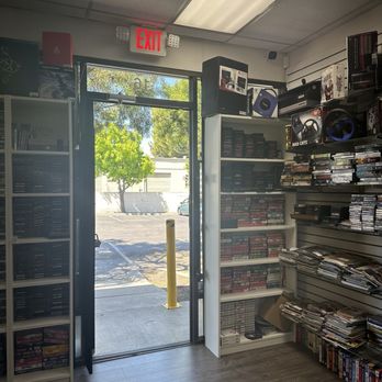 Save N Continue - entrance-VHS tapes - Video Game Stores Near Me - Santa Clara, California