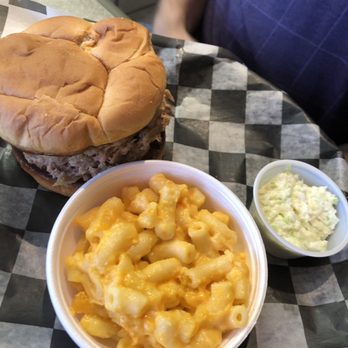 Bubba & Franks Smokehouse BBQ - NC style pork sandwich - Barbeque Near Me - Hampton, Virginia Bubba & Franks Smokehouse BBQ - NC style pork sandwich - Barbeque Near Me - Hampton, Virginia