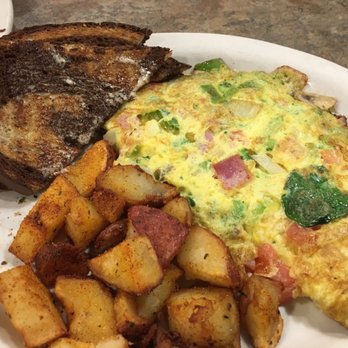 Cafe On the Common - veggie omelette customized to add ham - Breakfast & Brunch Near Me - Mansfield, Massachusetts Cafe On the Common - veggie omelette customized to add ham - Breakfast & Brunch Near Me - Mansfield, Massachusetts