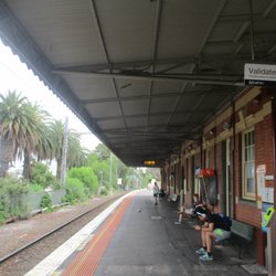 Essendon Railway Station