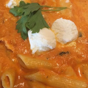 Bleu Monkey Grill - Lunch special 3 cheese pasta - Bars Near Me - Hot Springs, Arkansas