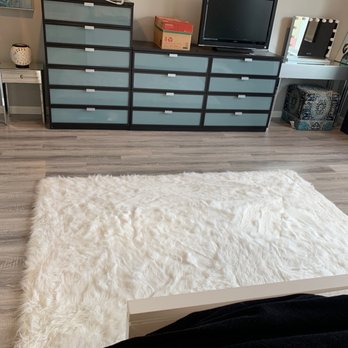 Leaf Organic Cleaning Services - Even vacuumed under and on top of my rug - Home Cleaning Near Me