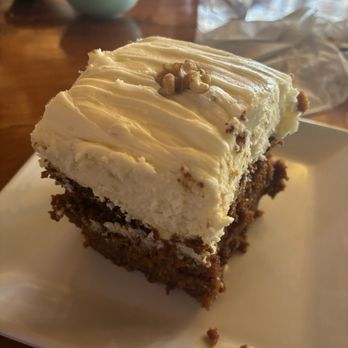 Westside Lilo's Cafe - Carrot Cake - Breakfast & Brunch Near Me - Seligman, Arizona