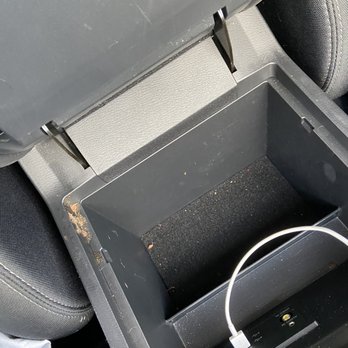 Enterprise Rent-A-Car - Center Console - Car Rental Near Me - San Juan, Puerto Rico