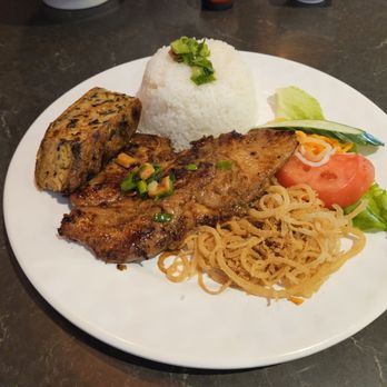 Pho Time Authentic Vietnamese Eatery - Vietnamese Near Me - Markham, Ontario