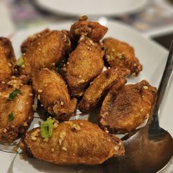 JJ Hong Kong Cafe - Salt & Pepper Chicken Wings 椒鹽雞翼
