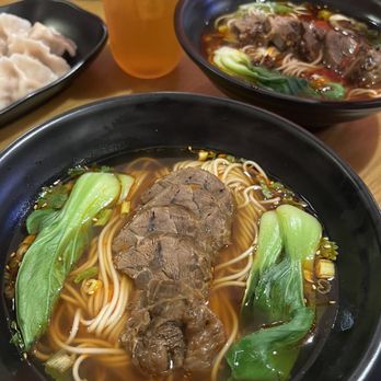 Dumpling Town - Beef Noodles with Clear Soup - Chinese Near Me - Elmhurst, New York