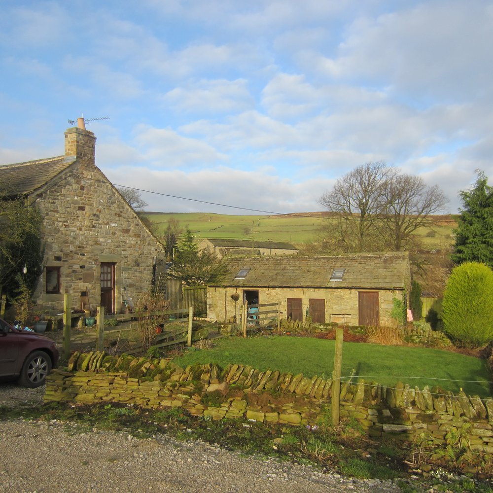 Camping Barn - The lovely camping barn (the building on the right) - Campgrounds Near Me - Derbyshire, DBY