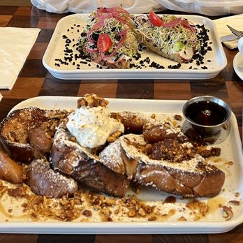 Culver & Main - Challah French Toast and Avocado Toast - Breakfast & Brunch Near Me - Culver City, California