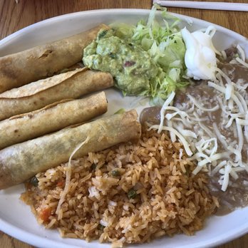 Ana's Kitchen - Taquitos plate - Mexican Near Me - Glendale, California