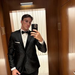Southern Formals - Nice tux