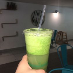 The Mighty Kiwi Juice