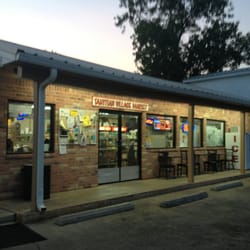 Tahitian Village Market
