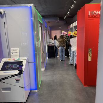 POTOBOX ARCADE - Inside - Photo Booth Rentals Near Me - Los Angeles, California POTOBOX ARCADE - Inside - Photo Booth Rentals Near Me - Los Angeles, California