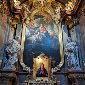 Peterskirche - @endoedibles on Instagram 3-15-22 - Churches Near Me - Vienna, 9