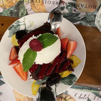 ROXX ON MAIN - Updated January 2025 - 274 Photos & 289 Reviews - 627