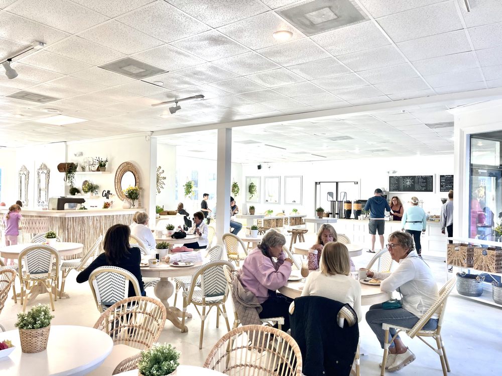Cafe Soleil