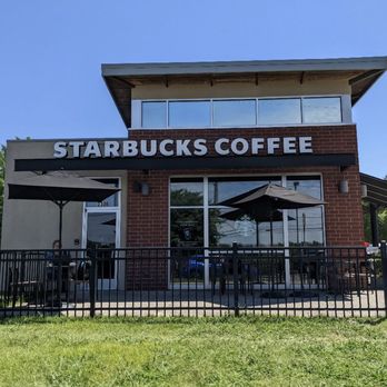Starbucks - Patio outside - Coffee & Tea Near Me - Nashville, Tennessee Starbucks - Patio outside - Coffee & Tea Near Me - Nashville, Tennessee
