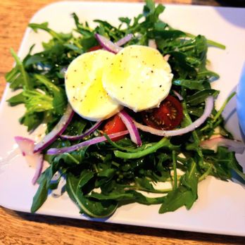 Sizzlin’ Greens - Caprese salad - Salad Near Me - Winter Garden, Florida Sizzlin’ Greens - Caprese salad - Salad Near Me - Winter Garden, Florida