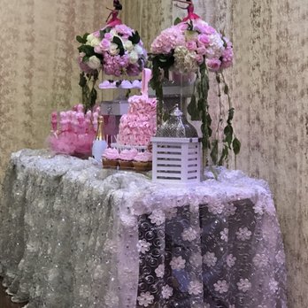 Gumri Shish Kabab - a table with pink and white flowers - Middle Eastern Near Me - Valley Glen, California Gumri Shish Kabab - a table with pink and white flowers - Middle Eastern Near Me - Valley Glen, California