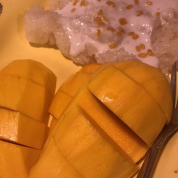 Noodle World - Mango sticky rice - Chinese Near Me - Alhambra, California Noodle World - Mango sticky rice - Chinese Near Me - Alhambra, California