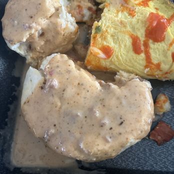 Cast Iron Kitchen - I had better omelette for much better price else where. - Southern Near Me - Wilmington, North Carolina