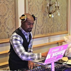 DiiJRAY Entertainment - New Orleans Wedding!!
First time performing in this great city, full of life. Can't wait for our next gig.