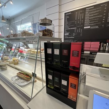 Eclairons - Desserts Near Me - Arlington, Virginia
