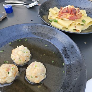 Cascade - Pizza Near Me - Ortisei, BZ Cascade - Pizza Near Me - Ortisei, BZ