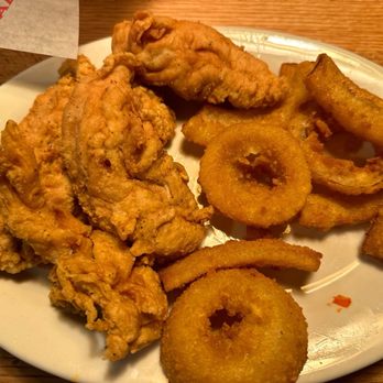 Cattleman’s Roadhouse - Served on dirty plates! - Steakhouses Near Me - Morehead, Kentucky
