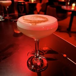 MONEYGUN - Pisco sour