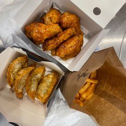 Bonchon Westminster - Eaton St - Pot stickers wings fries