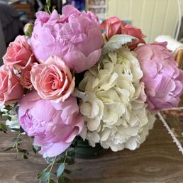 Gorgeous Peony, Rose & Hydrangea Bday Bouquet! My photo is no justice to this beautiful arrangement! Gorgeous Peony, Rose & Hydrangea Bday Bouquet! My photo is no justice to this beautiful arrangement!